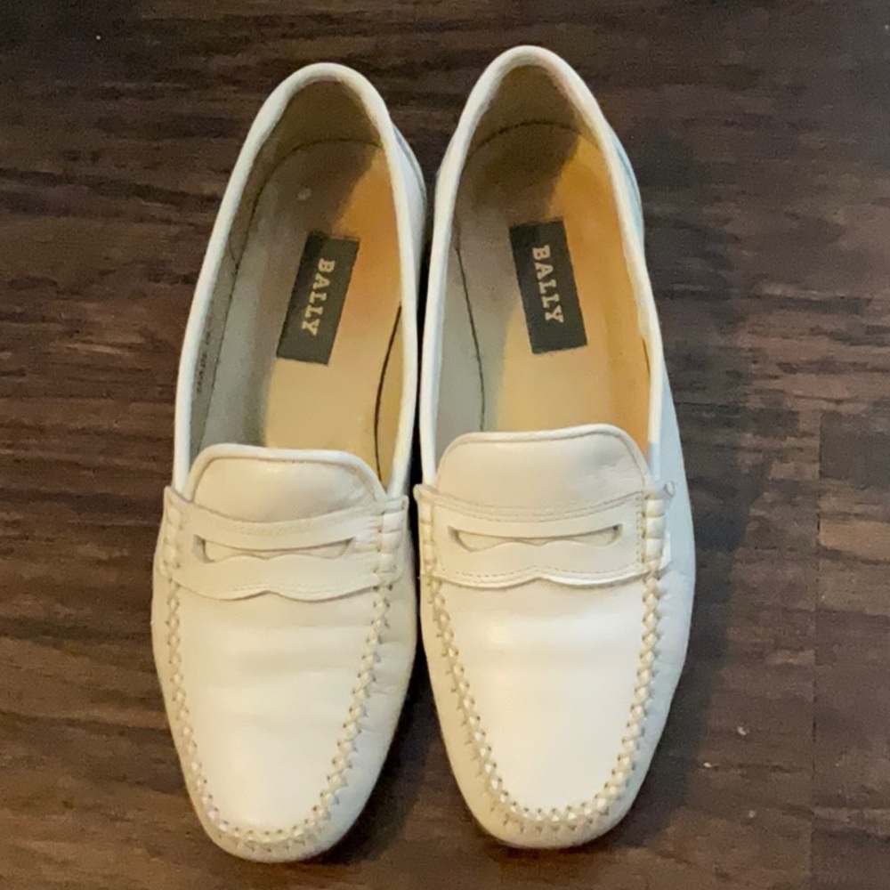 Vintage Bally White Leather Loafers